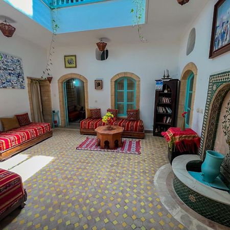 Riad Darko As-Sawíra Exteriér fotografie