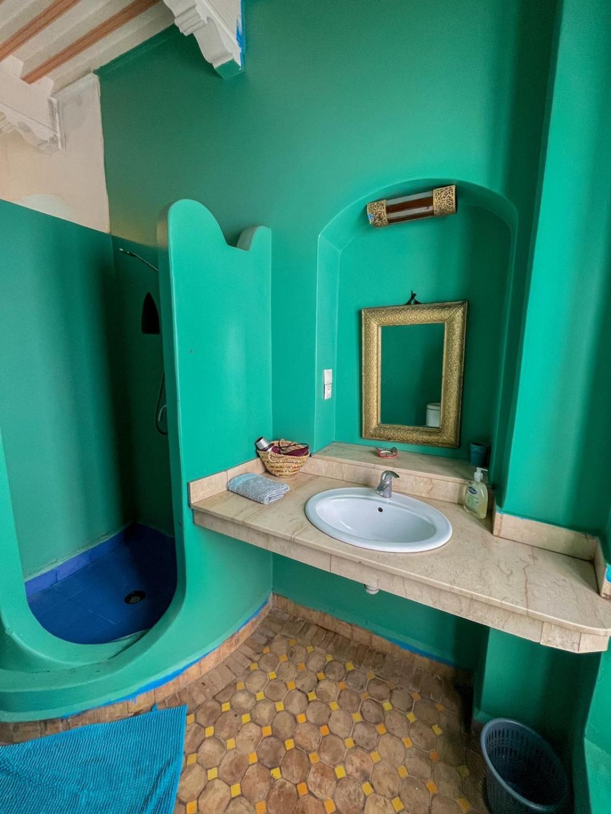 Riad Darko As-Sawíra Exteriér fotografie
